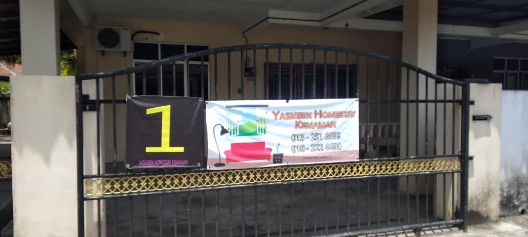 Yasmeen Homestay Kemaman Chukai Exterior foto